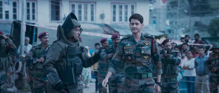 Sarileru Neekevvaru (2020) Hindi Dubbed UNCUT